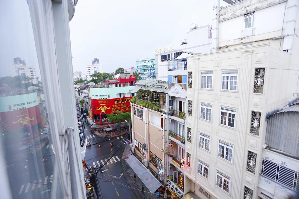 Le Petit Sai Gon Hotel Ho Chi Minh City Bagian luar foto
