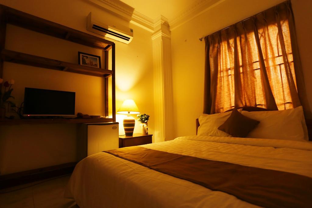 Le Petit Sai Gon Hotel Ho Chi Minh City Bagian luar foto